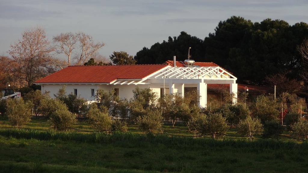White Villas Douneika  Екстериор снимка