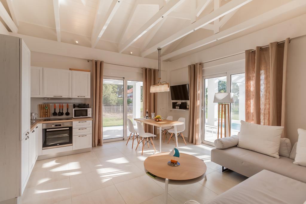 White Villas Douneika  Екстериор снимка