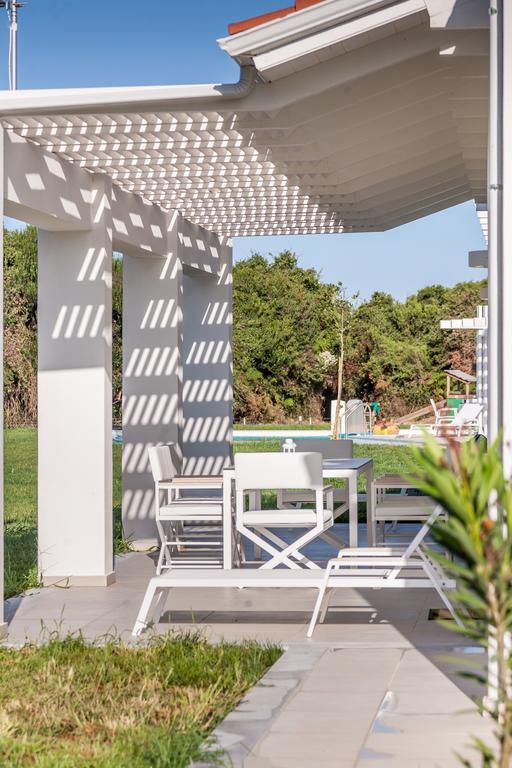 White Villas Douneika  Екстериор снимка
